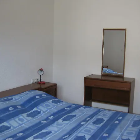 דירה Apartment Atomic - 100M From Beach *