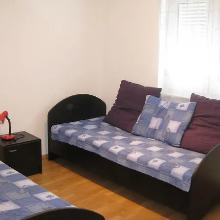 شقة Apartment Atomic - 100M From Beach أوكغوك غورنيي